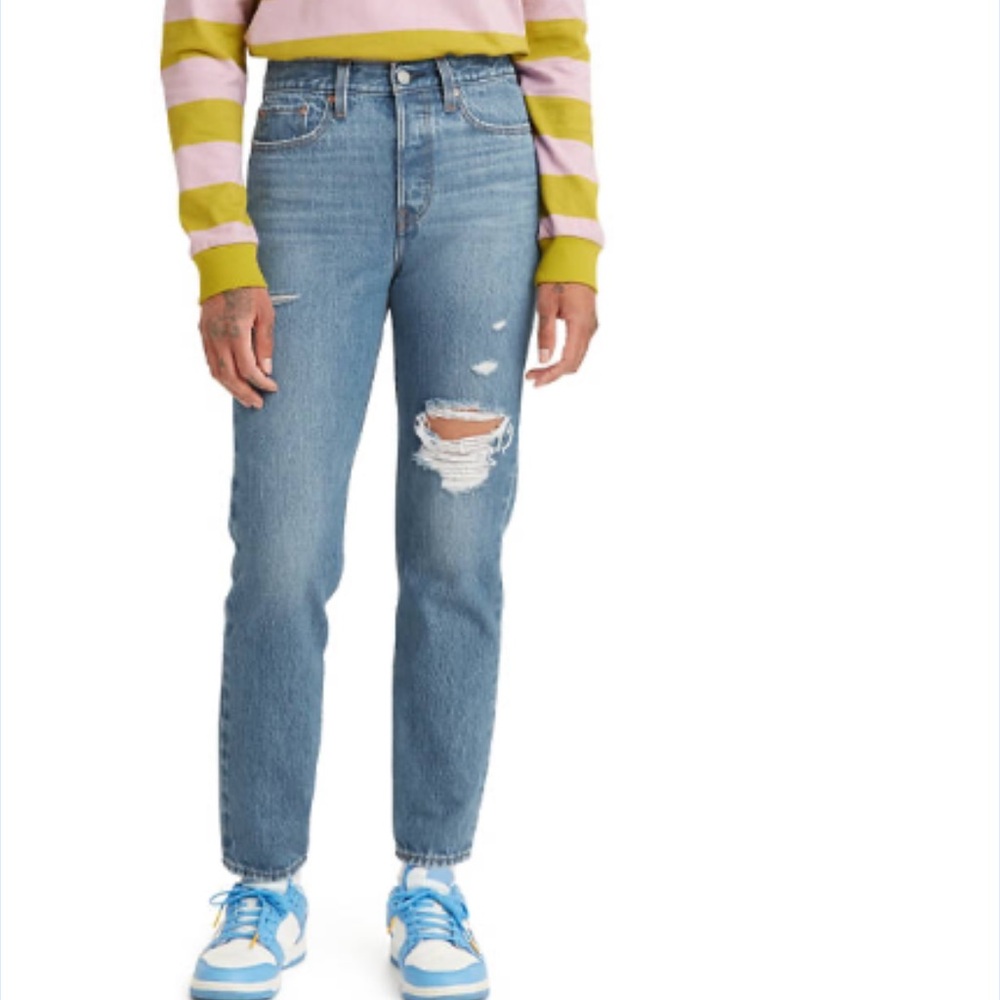NWT Levi's® Premium
WEDGIE ICON FIT ANKLE WOMEN'S JEANS